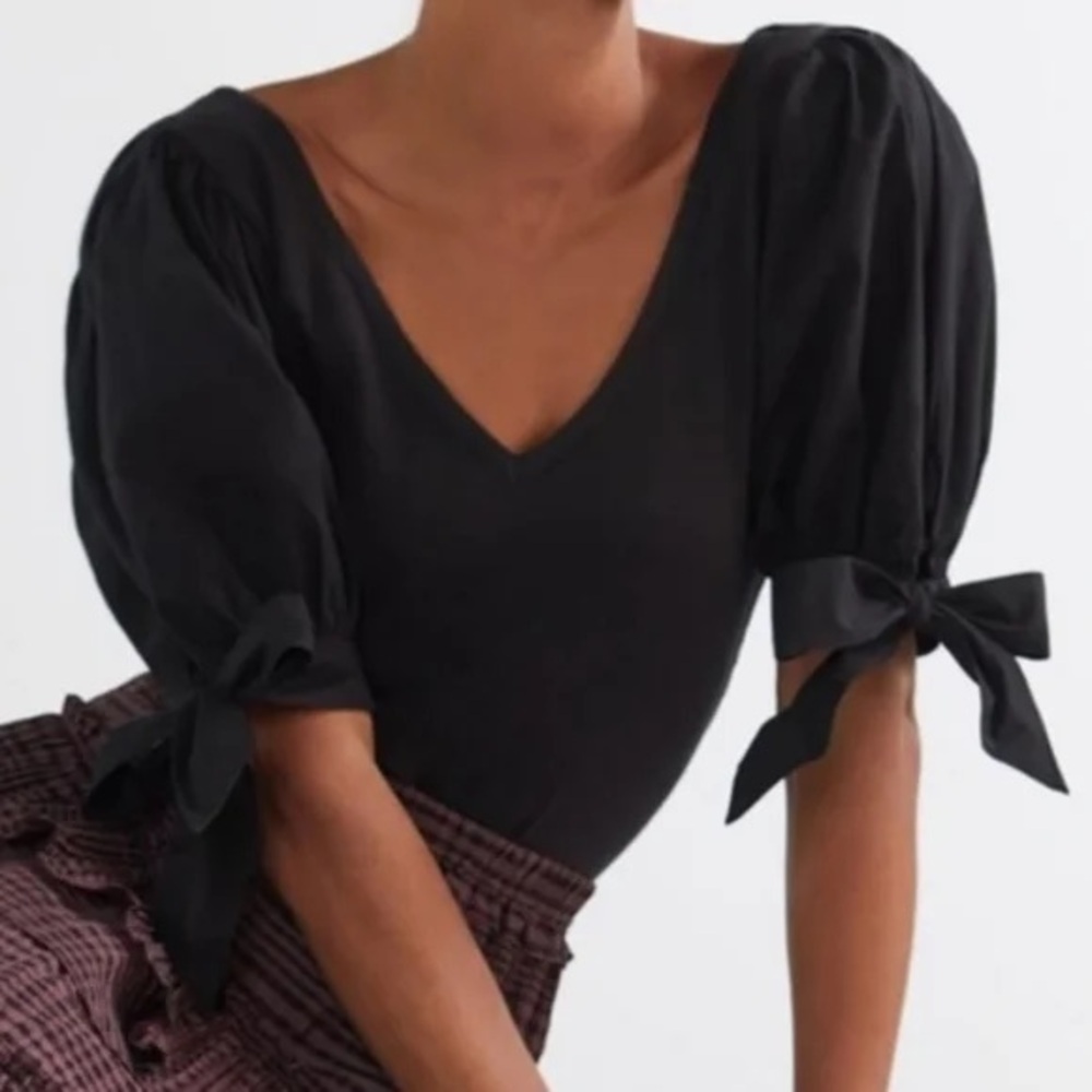 Maeve/Anthropologie Puff-Sleeved Top V Neck Tie-Sleeve Blouse Black Size XS